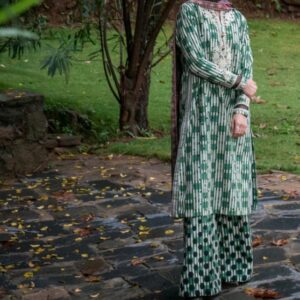 UNSTITCHED EMBROIDERED 3PC COLLECTION BY SAPPHIRE.